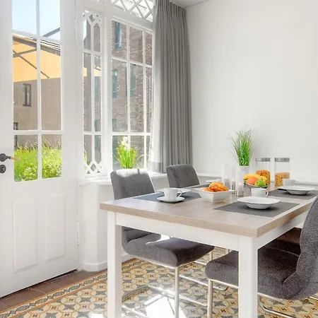 Gutshaus No2 * Хайлигенхафен