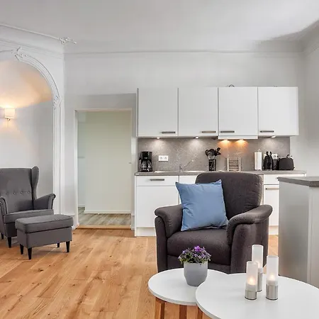 Апартаменты Gutshaus No2 Хайлигенхафен