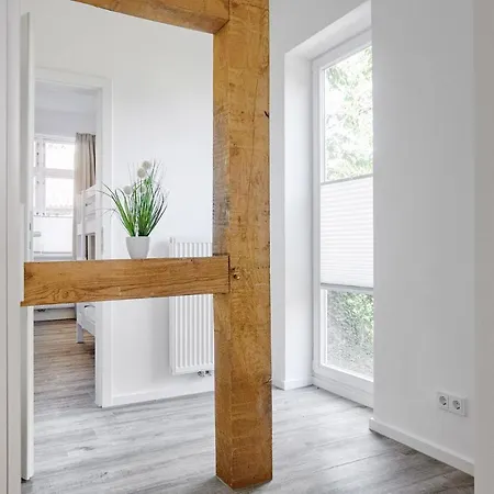 Gutshaus No2 Хайлигенхафен