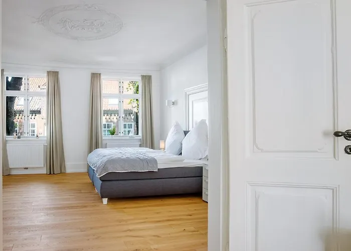 Appartement Gutshaus No2 *